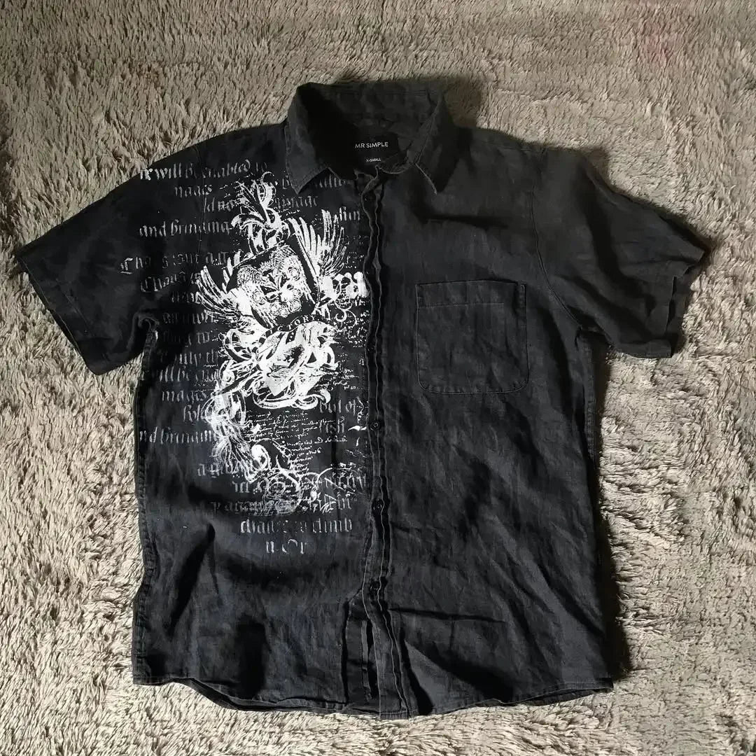 Camisa de Botão Y2K Nu Metal com Gravata Dark e Lettering