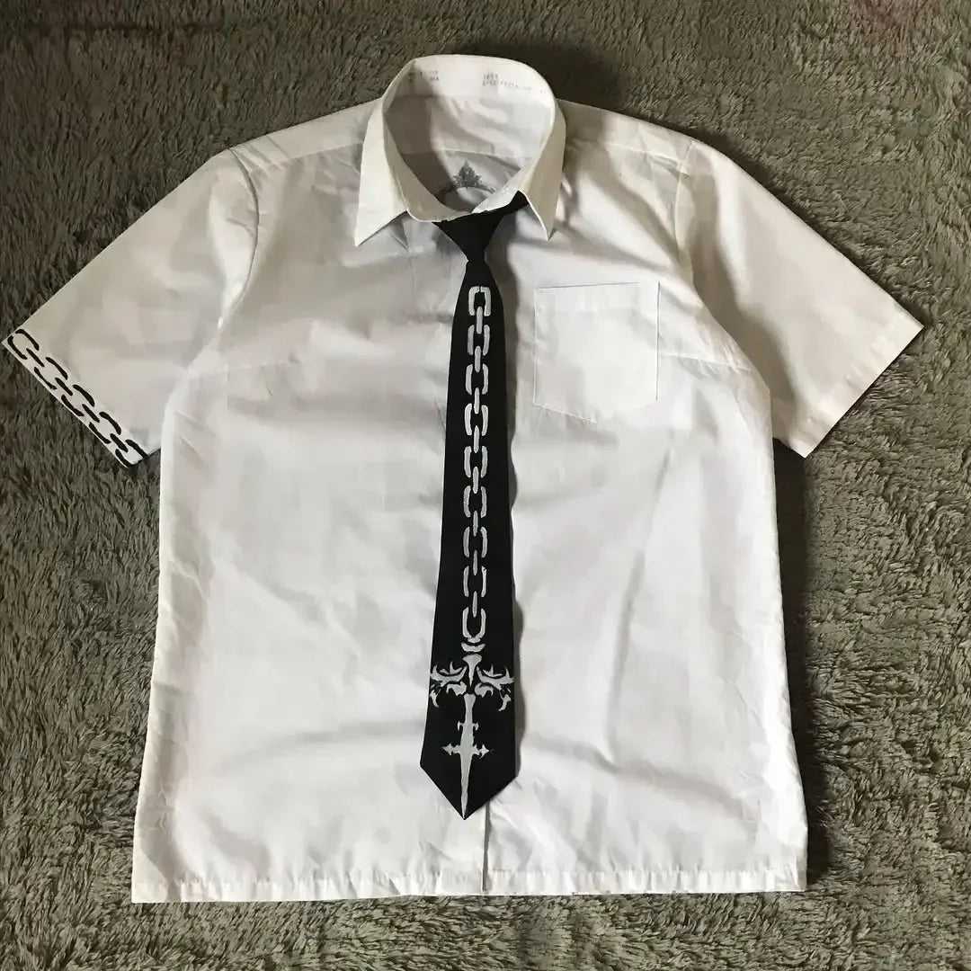 Camisa de Botão Y2K Nu Metal com Gravata Dark e Lettering