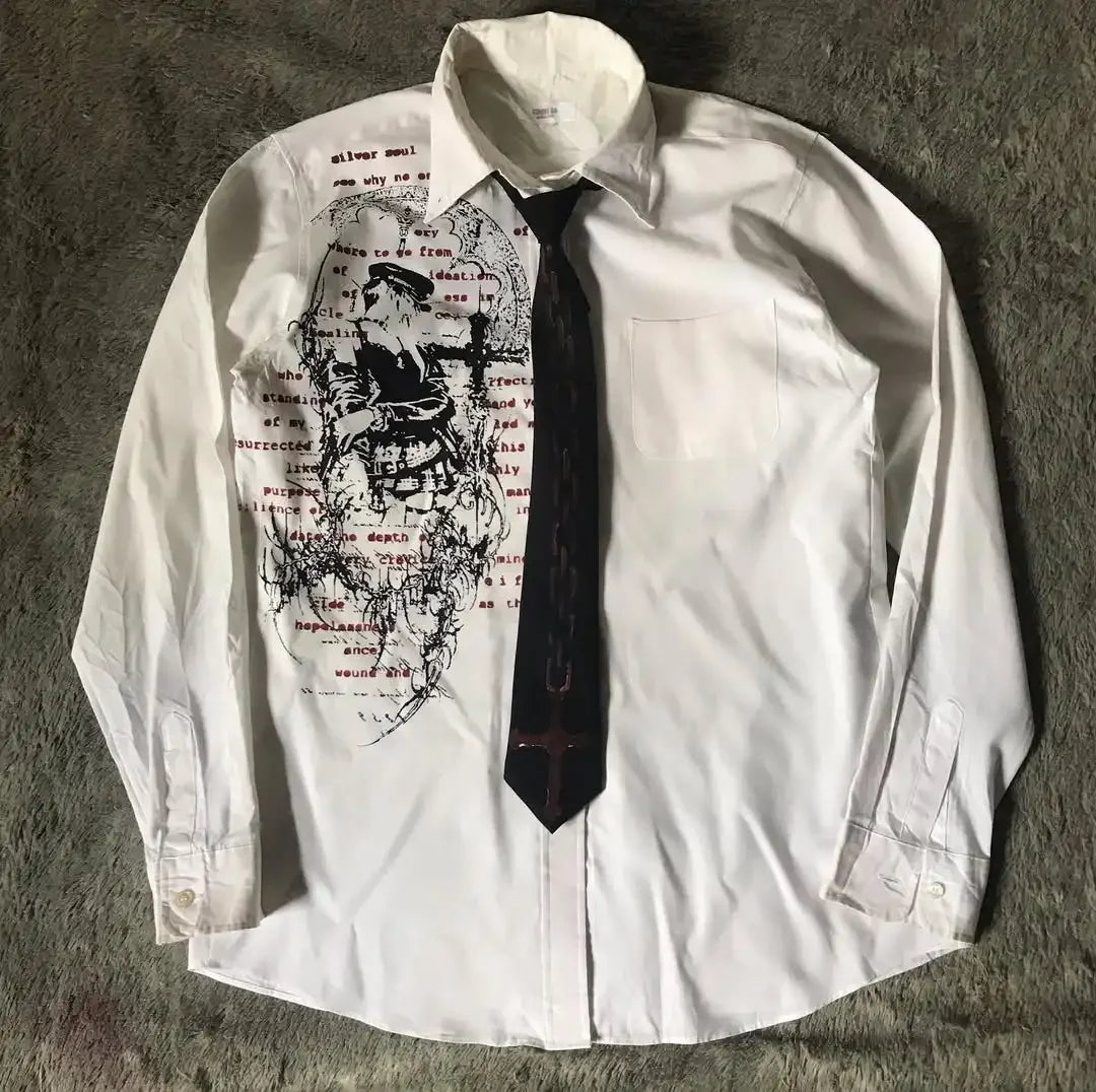 Camisa de Botão Y2K Nu Metal com Gravata Dark e Lettering