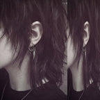 Brinco Ear Cuff Punk de Correntes com Cruz Pendente