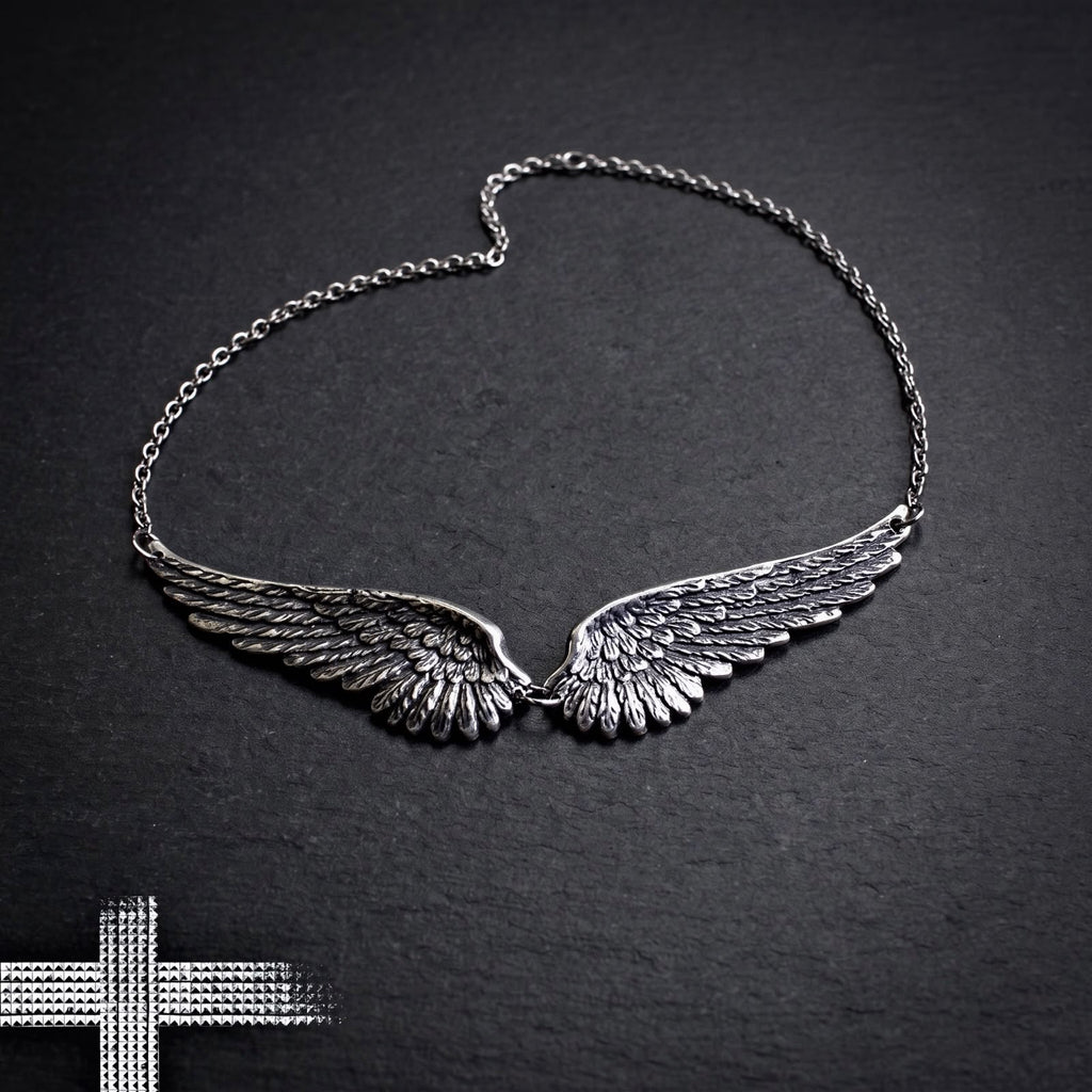 Gargantilha Gótica Asas de Anjo Caído Vintage
