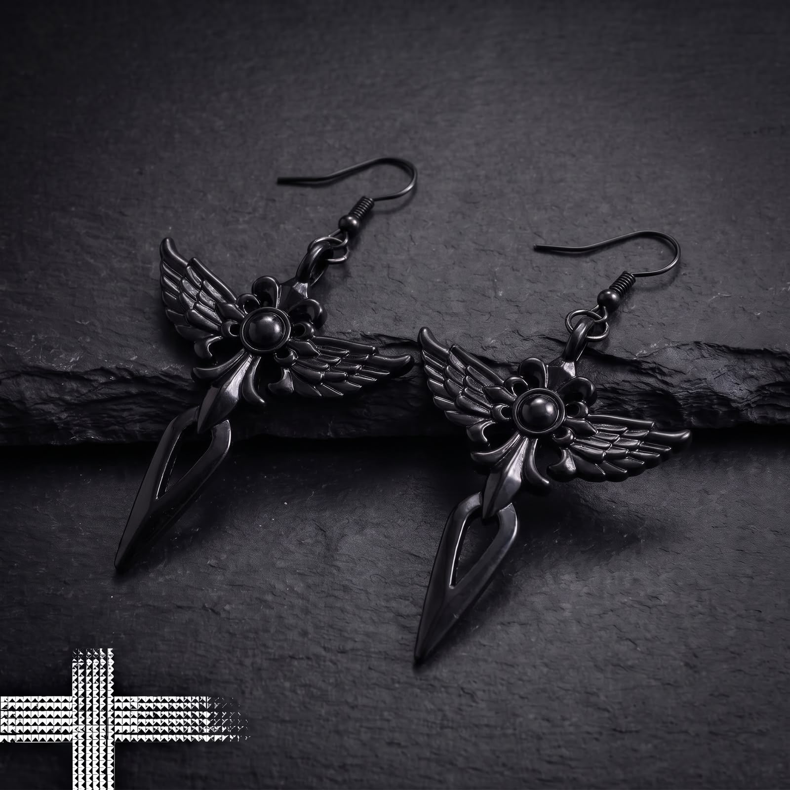Brincos Cruz Metal Preto