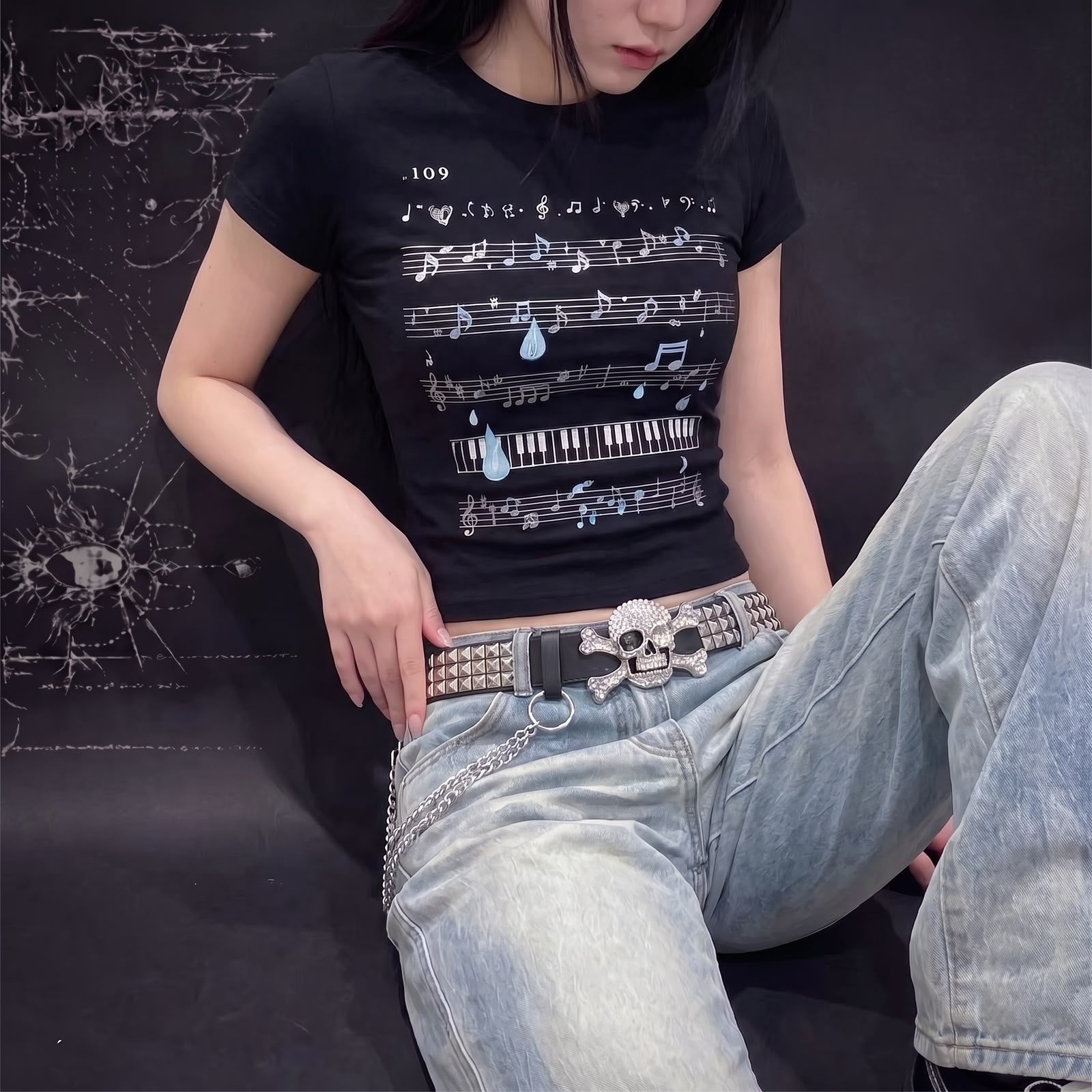 Camiseta Cropped Estampa Musical Y2k