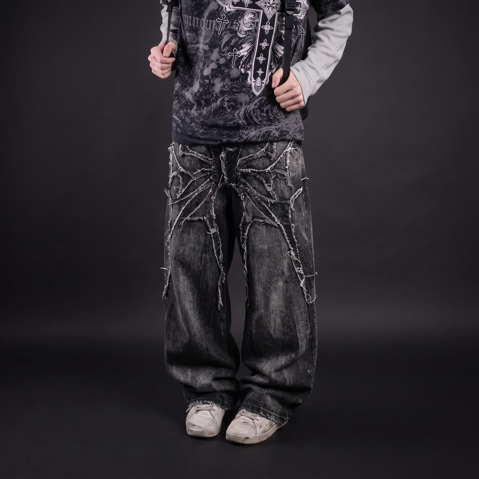 Calça Jeans Baggy Y2K com Patchwork Desgastado Teia de Aranha