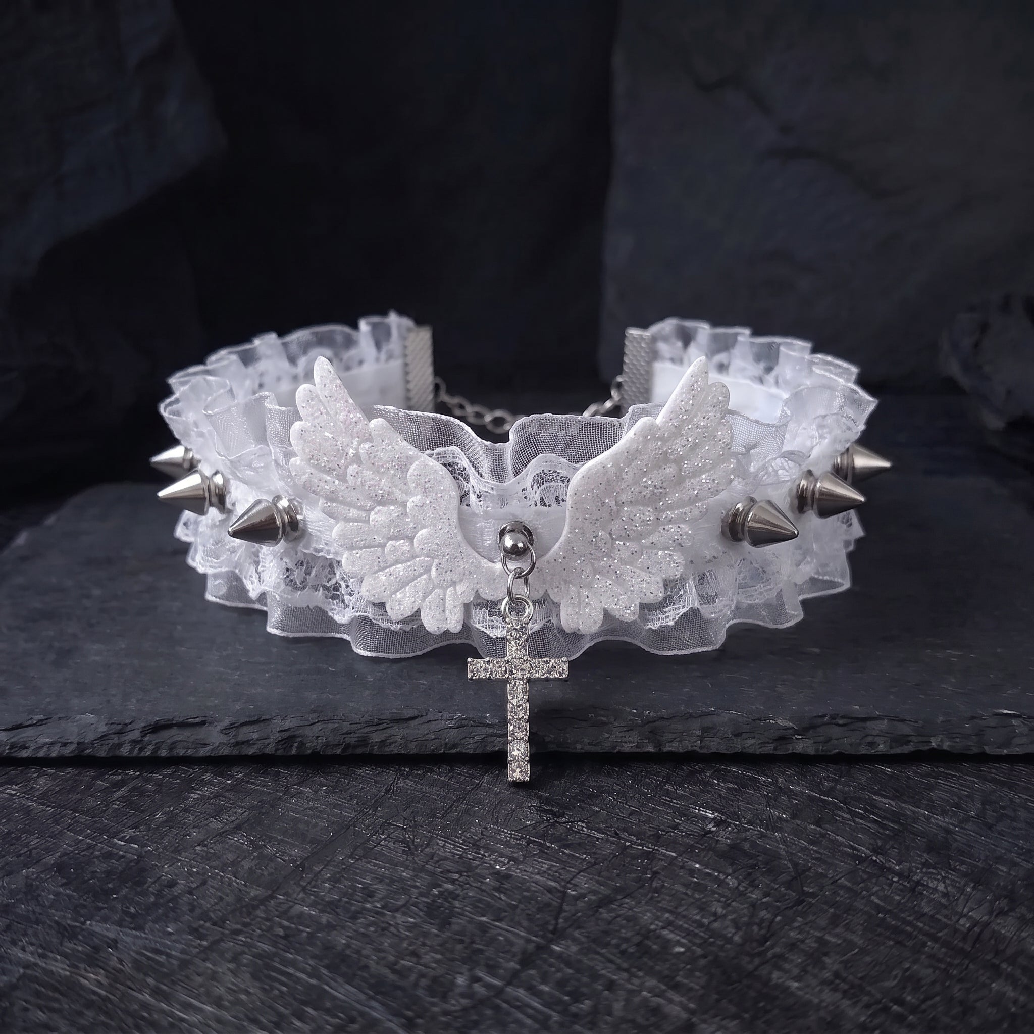 Choker Gótico de Renda Lolita "Dark Heart"