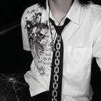 Camisa de Botão Y2K Nu Metal com Gravata Dark e Lettering